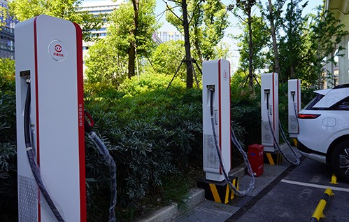 Hangzhou Basketball Park Super Charging Station 